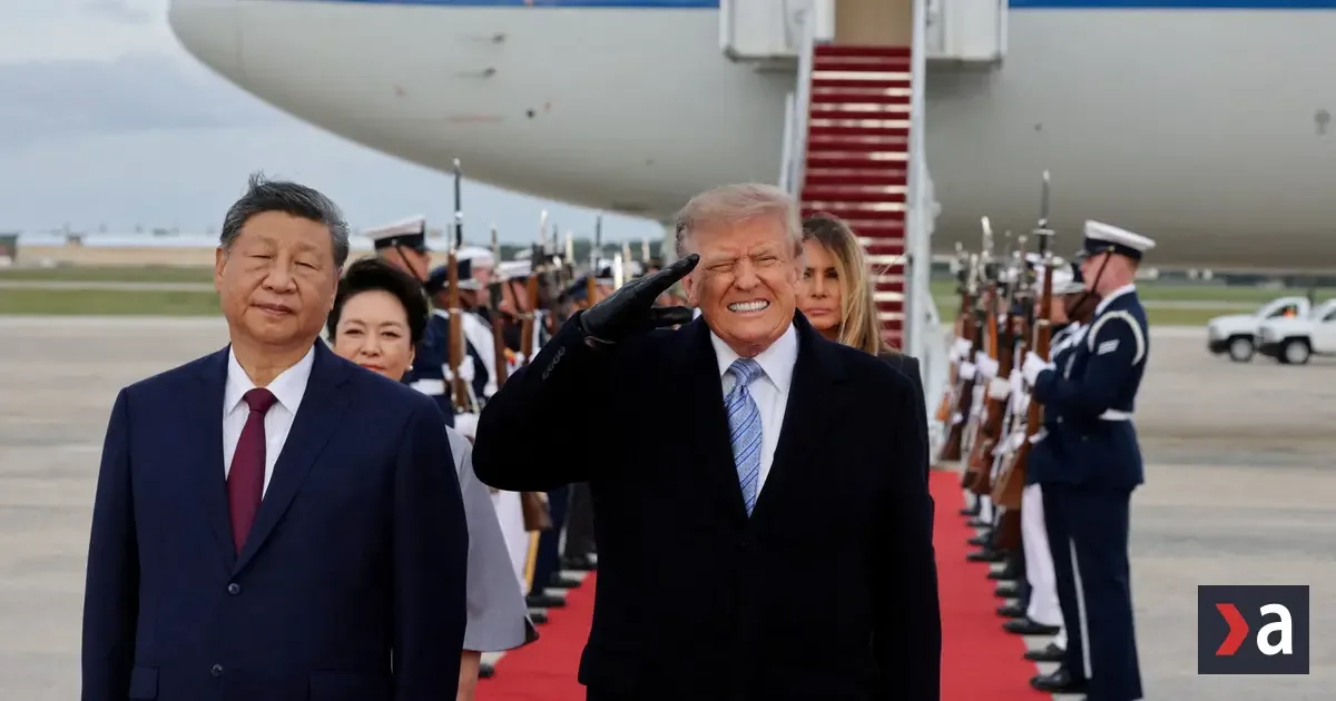 Trump pred Si Ťin-pchingom hovoril o predaji zbraní Taiwanu. Navrhol ich aj Číne