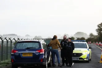 USA hovoria o zahraničnom činiteľovi stojacom za plánom útoku na základňu v Británii