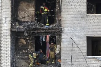 Útok dronom na Kyjev si vyžiadal štyri obete