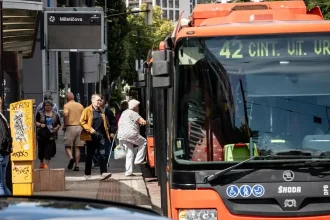 Zľava v MHD narazila na problém: Primátori odmietajú termín 1. október