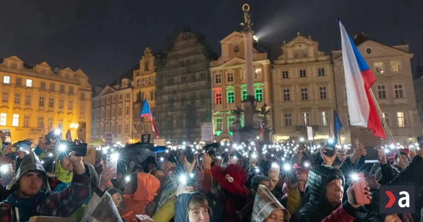 Babiš obvinil Milion chvíľok z nenávisti, Minář žiada ospravedlnenie