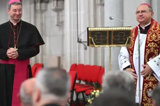 Bernard Bober končí vo funkcii, Košice povedie nový arcibiskup-metropolita