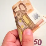 Čo dokáže 50 eur mesačne a prečo pri investovaní rozhoduje čas