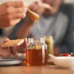 Diabetici a med: Prečo prírodné sladidlo neznamená bezpečné