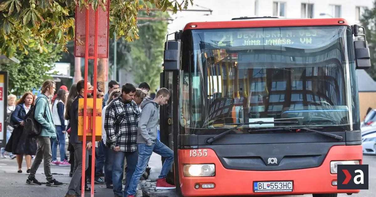 Hrôza a peklo. Ľudia opísali prvý týždeň lacnejších spojov za 13 miliónov eur
