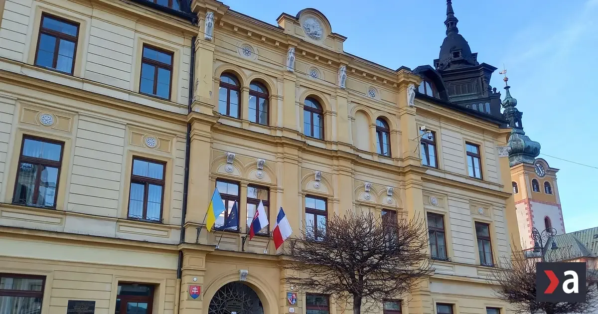 Kandidát Rusina podal podnet na ÚVO pre marketingové zákazky BBSK, kraj obvinenia odmieta