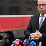 Klamal Ráž v priamom prenose? Železničiari popierajú dohodu o platoch