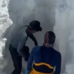 Lavína pod himalájskym Himlung Himal má 15 obetí, pátranie prerušili