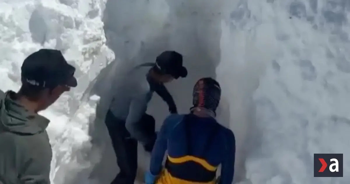 Lavína pod himalájskym Himlung Himal má 15 obetí, pátranie prerušili
