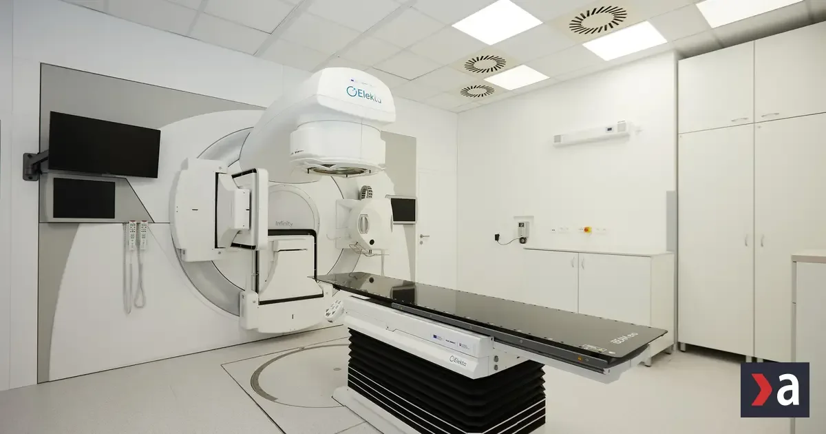Michalovská nemocnica má nový lineárny urýchľovač za vyše 4 milióny eur