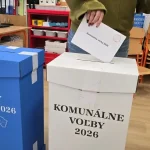Nesprávne lístky hlásia z Bratislavy aj východu, právnik varuje pred ich spochybnením