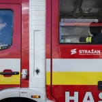 Požiar bytu na prešovskom sídlisku Sekčov: Zasahujú hasiči
