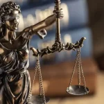 Prokurátor napadol podmienečný trest za vraždu expolicajta