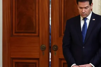 Rubio žiada od Ruska transparentnosť po úmrtí laborantky. WHO riziko hodnotí ako nízke