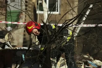 Rusko útočilo na ukrajinskú energetiku. Zelenskyj žiada zastavenie útokov