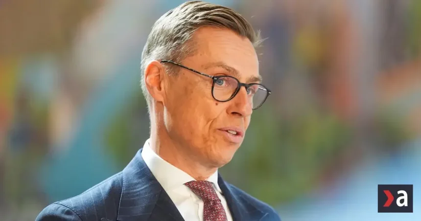 Stubb a Störe s Putinom telefonovali 90 minút. V názoroch na Ukrajinu sa rozchádzajú