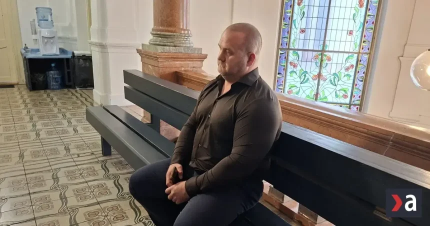 Svedok Petrov na súde zmenil výpoveď, zmanipuloval ho vraj priateľ Slobodník