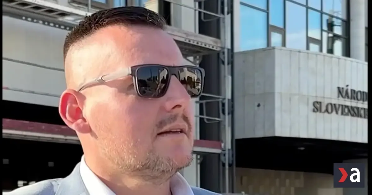 Televízia sa dištancuje, odborník odsudzuje, organizátori reagujú na Bombica v ringu