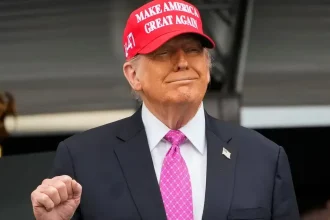 Trump opäť obracia pozornosť na Grónsko. Hovorí o rope aj obrane USA