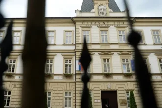 Ustanovenie zákona o dotáciách pre krajanov nie je protiústavné, rozhodol Ústavný súd