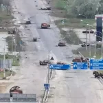 V Oleškách utíchla paľba. Čo vieme o evakuácii okupovaného mesta, ktoré hladuje?