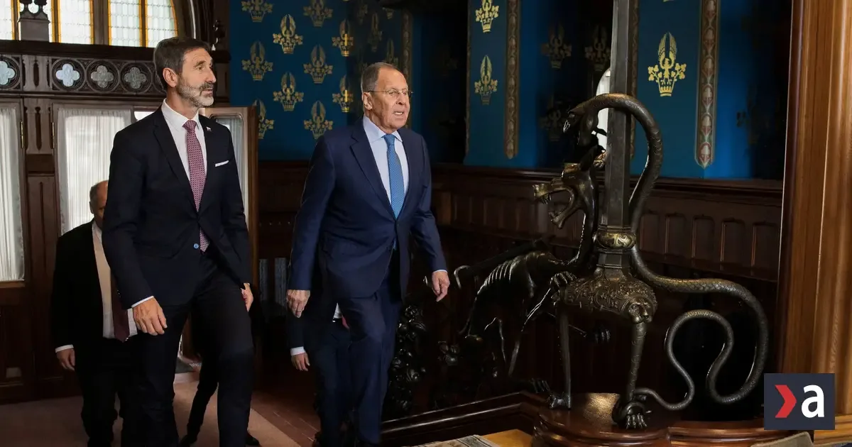 Vládni politici šíria nezmysly a svojimi výrokmi urážajú Ukrajincov
