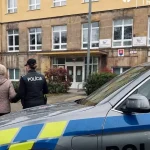 Voľby sprevádzali kuriozity: zrušené hlasovanie, hmyz aj podpálenie kostola