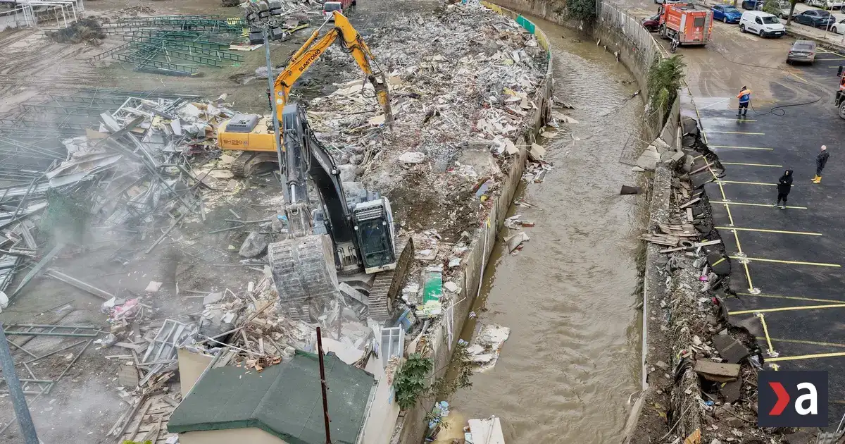 Záplavy v Istanbule si vyžiadali už päť obetí, ďalší ľudia sú nezvestní