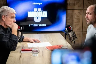 Zbabraní politici sú pre Slovensko väčšou hrozbou ako vojna, tvrdí vojnový reportér Forró