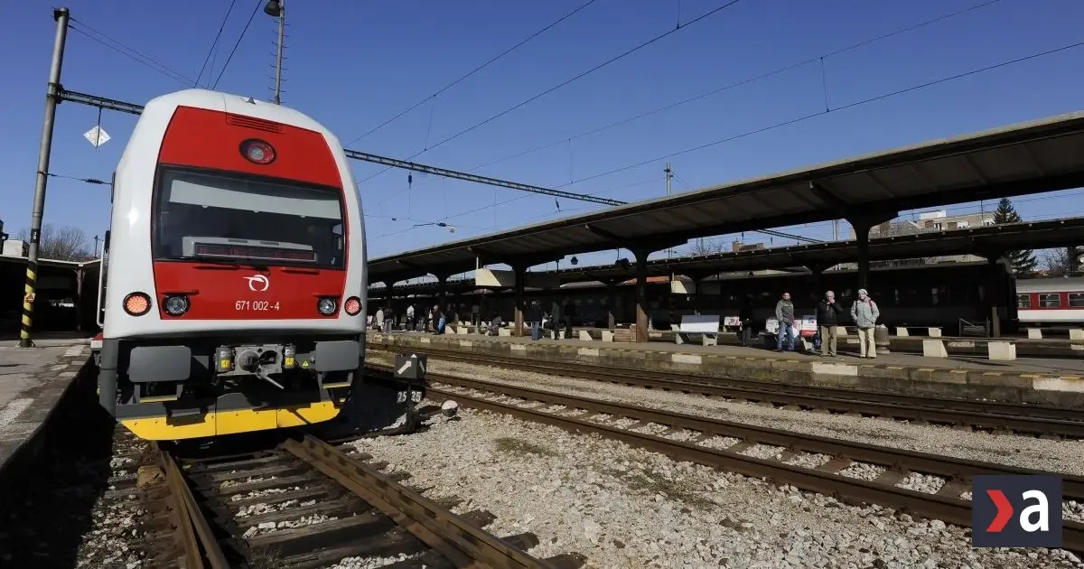 Železnice SR odmietajú obvinenia z obchádzania zákona pri zákazkách